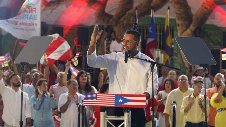 Jesús Manuel propone fortalecer el Estado Libre Asociado